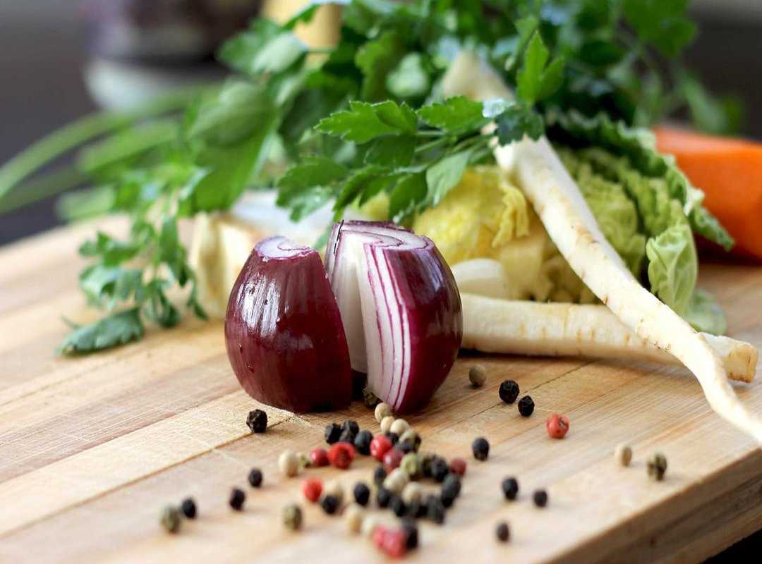 Vegetable Spotlight: Italian Parsley (Petroselinum crispum var. neapolitanum)